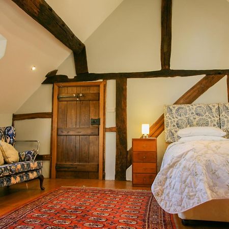 Huntlands Farm Bed & Breakfast Bromyard Exterior photo