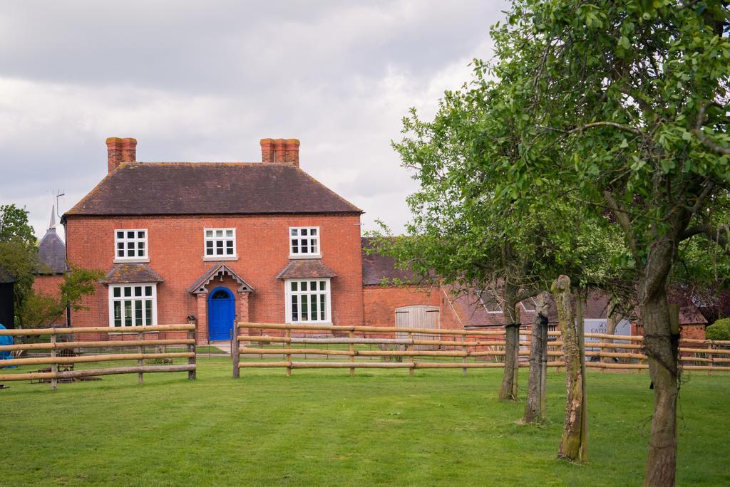 Huntlands Farm Bed & Breakfast Bromyard Exterior photo