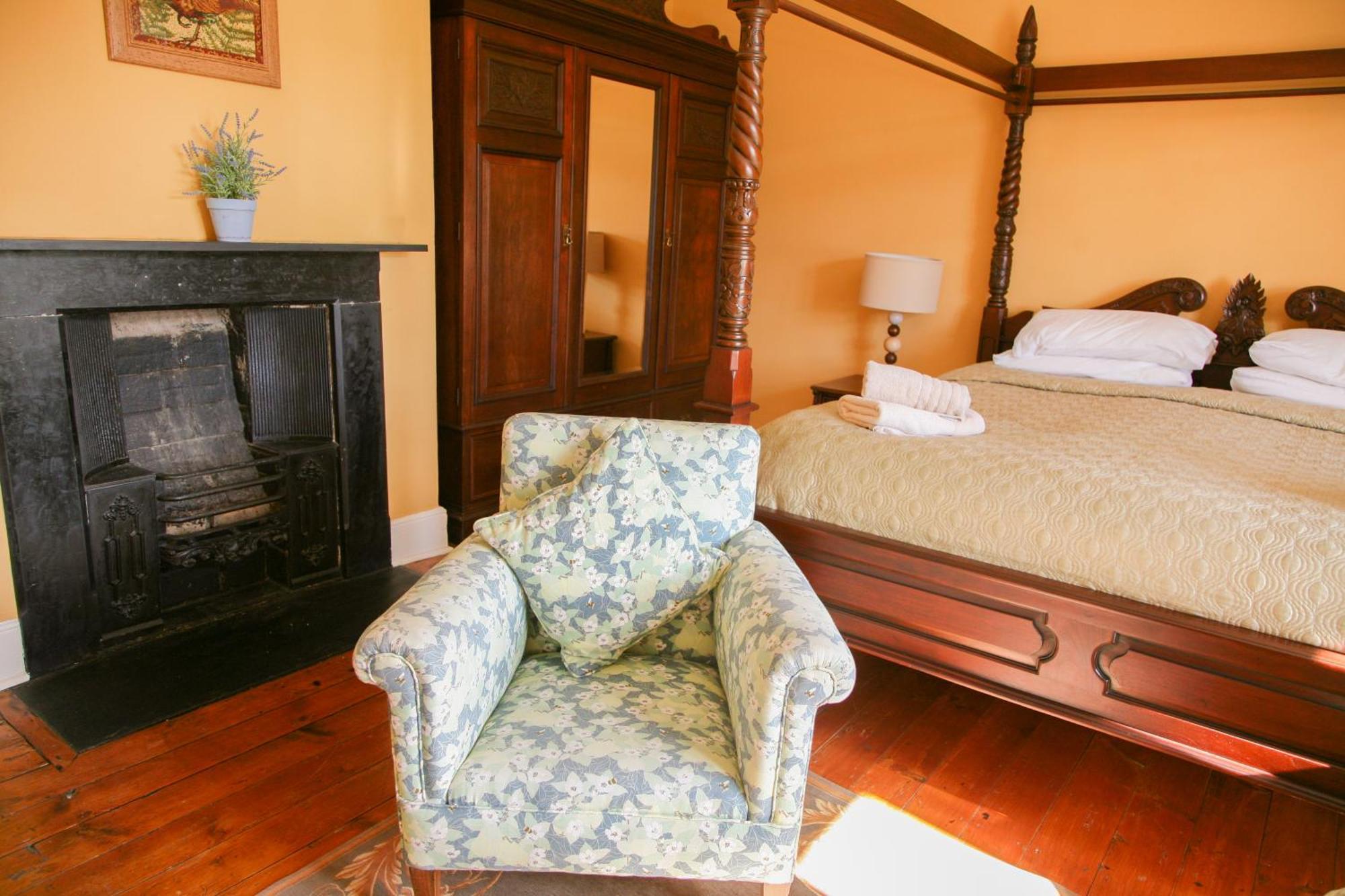 Huntlands Farm Bed & Breakfast Bromyard Exterior photo